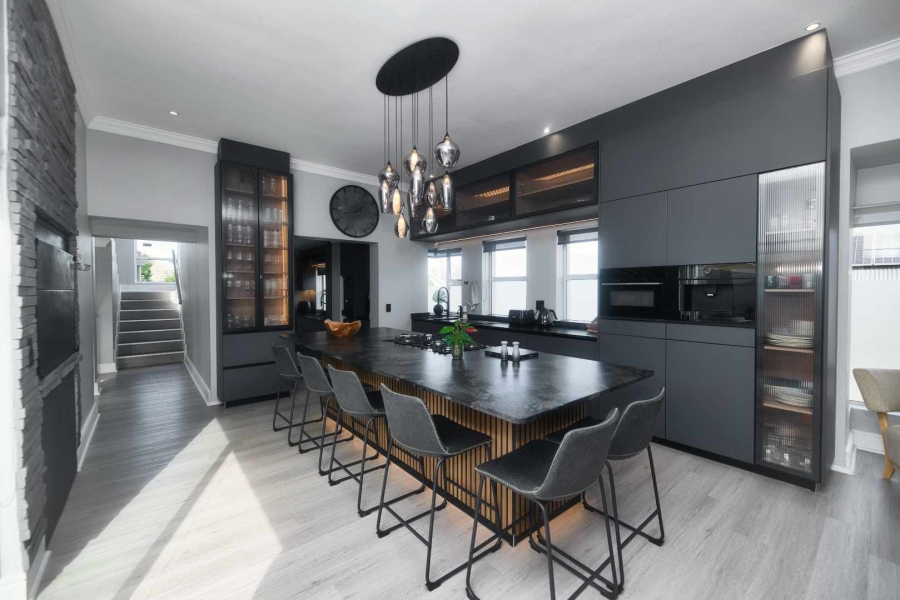 4 Bedroom Property for Sale in Hemel en Aarde Estate Western Cape